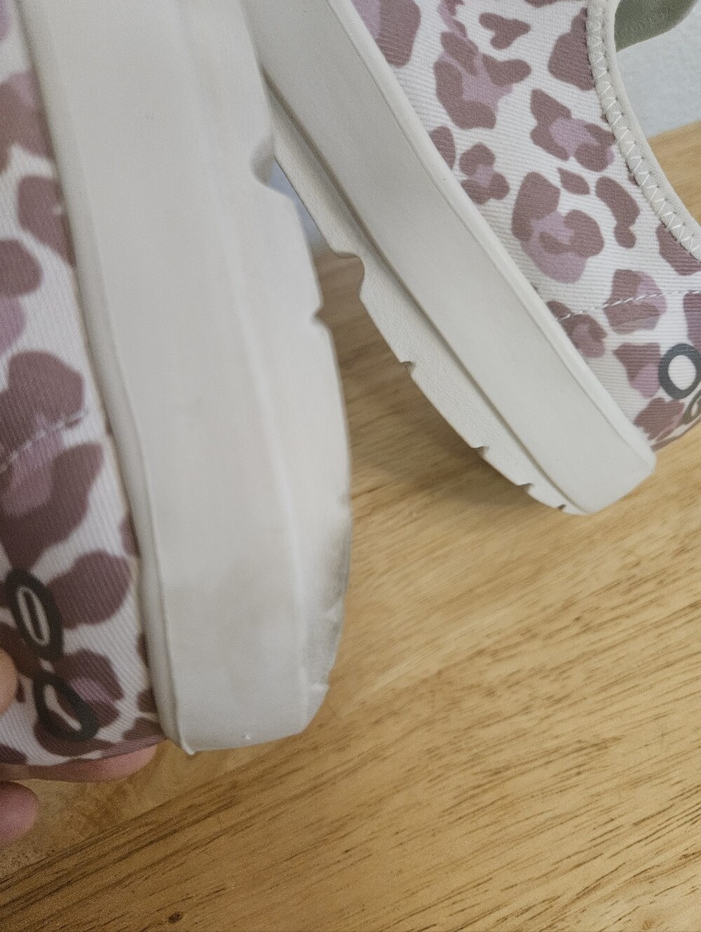 Oofs Oomgzee Low Womens Shies Size 9 - Picture 13 of 15